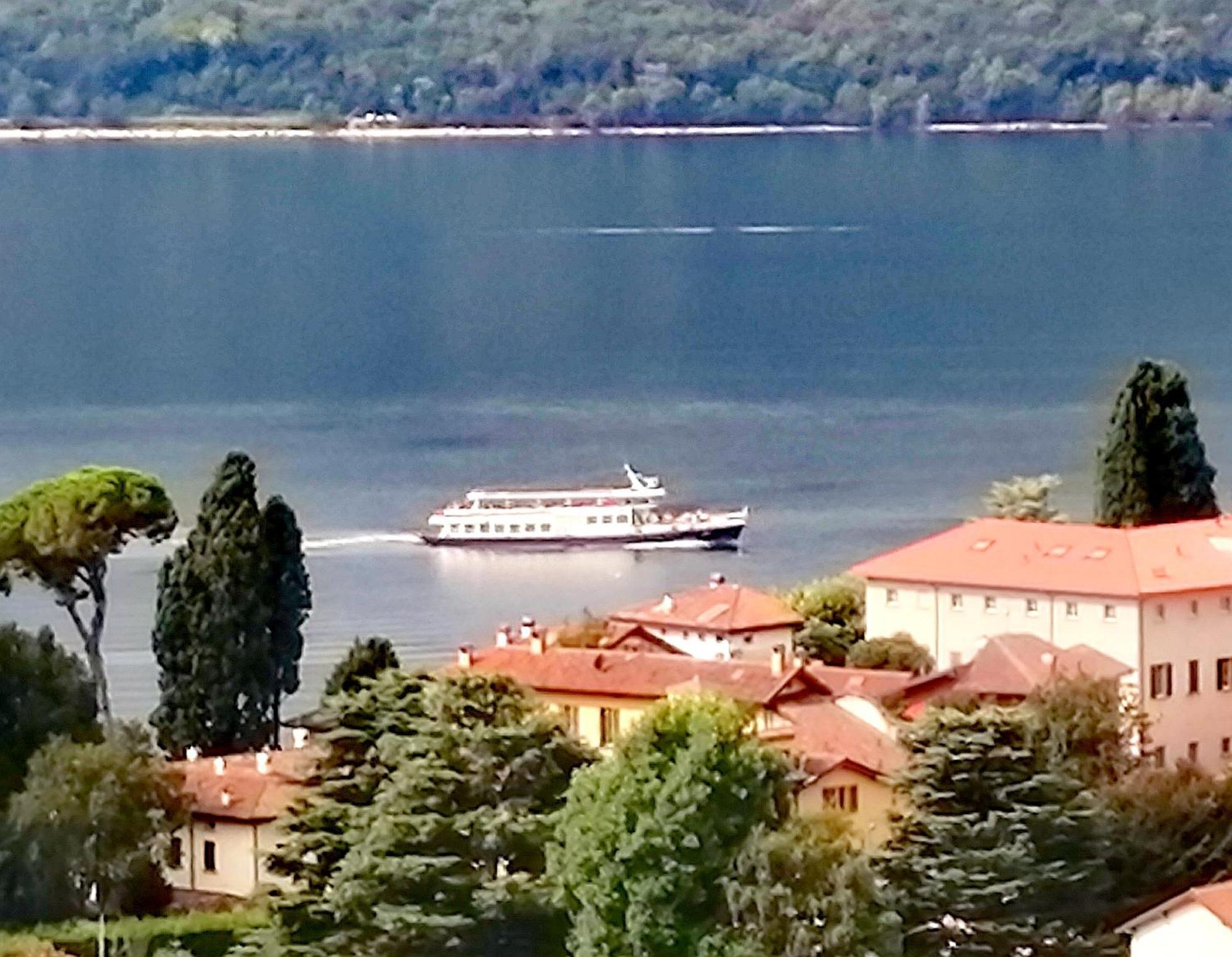 Lake And Guzzi View - Holiday Home Мандельо дел Ларио Екстериор снимка